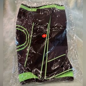 Caresole Knee Compression Sleeve Size Medium Tendon Support Relieve Pain